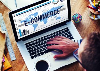 Is Rokt Dominating the E-commerce Platform Race? Here’s What the Numbers Say